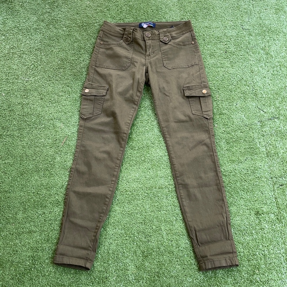 Cargo Jeans